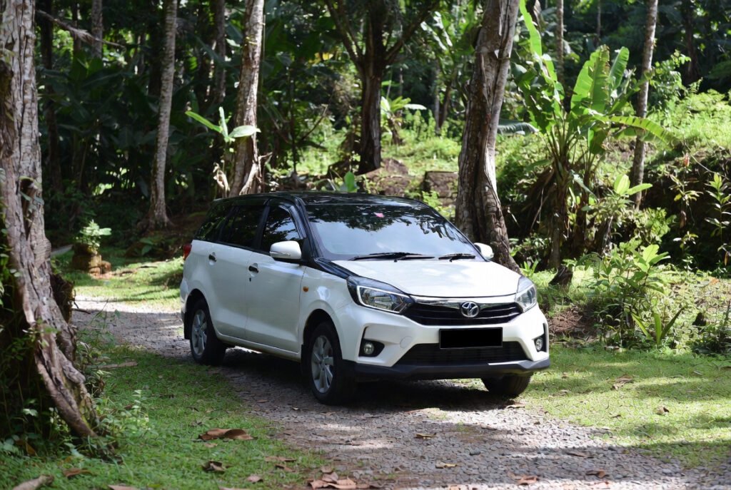 Sewa Mobil Lepas Kunci di Lombok